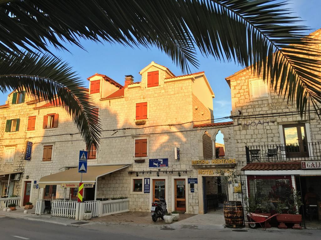 Apartments Feral Trogir Eksteriør billede
