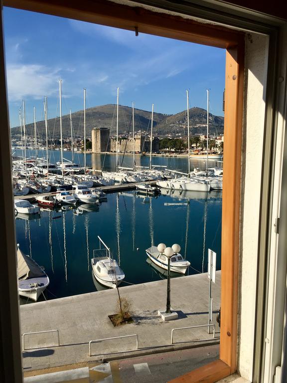 Apartments Feral Trogir Eksteriør billede
