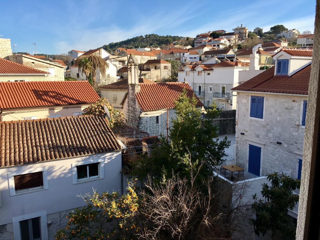 Apartments Feral Trogir Eksteriør billede