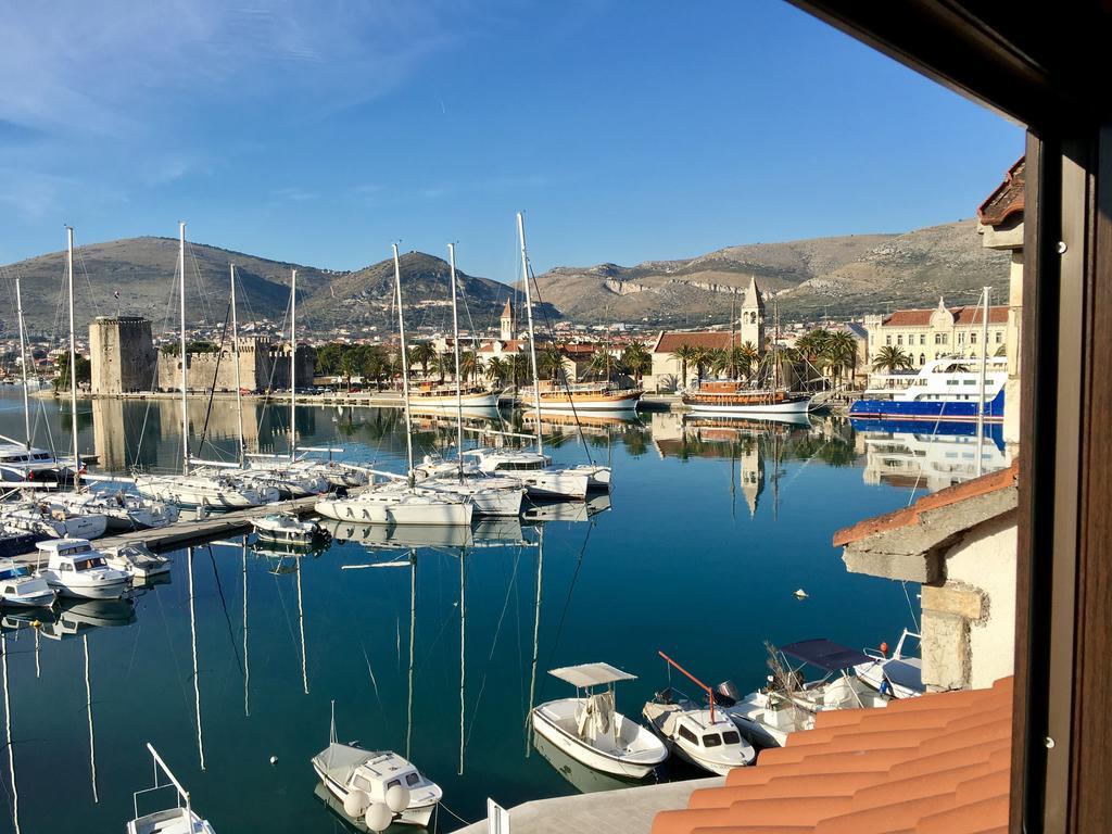 Apartments Feral Trogir Eksteriør billede